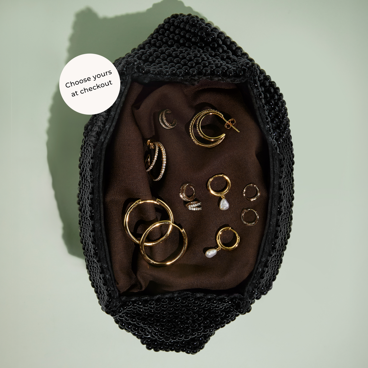 Q1_2026_GWP_Homepage_Hero_3_3-Astrid &amp; Miyu