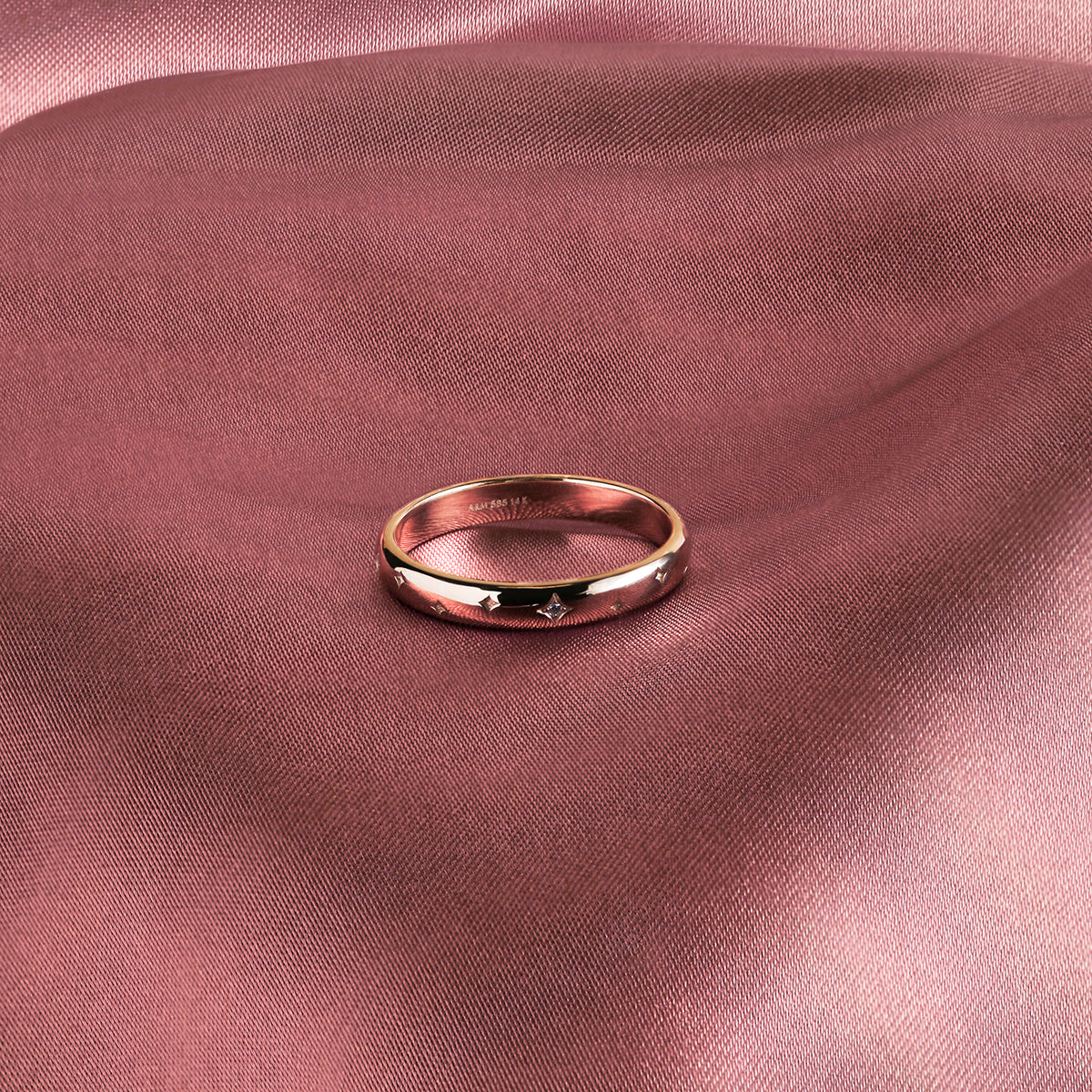 Cosmic Band Milestone Ring in Solid Gold-Astrid &amp; Miyu