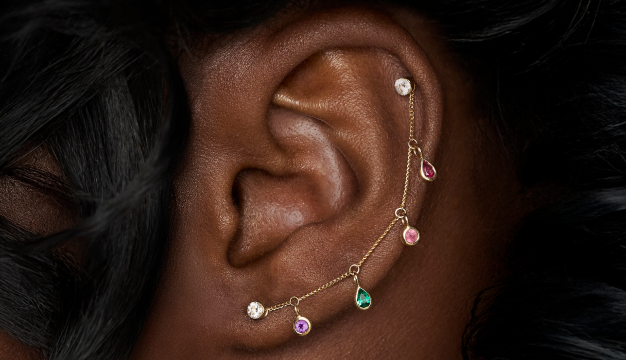 Q3_26_Announcement_Bar_Ear_SC-Astrid &amp; Miyu