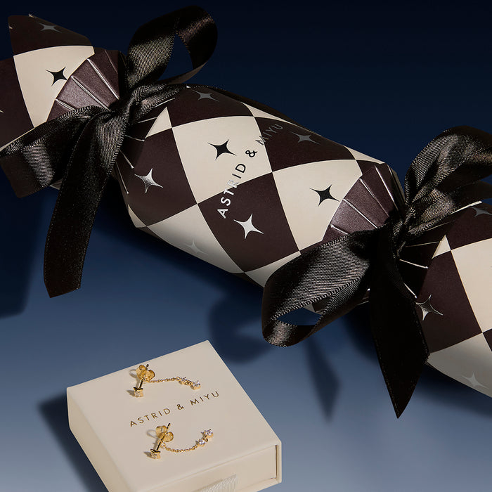 Cosmic Star Drop Studs Cracker in Gold