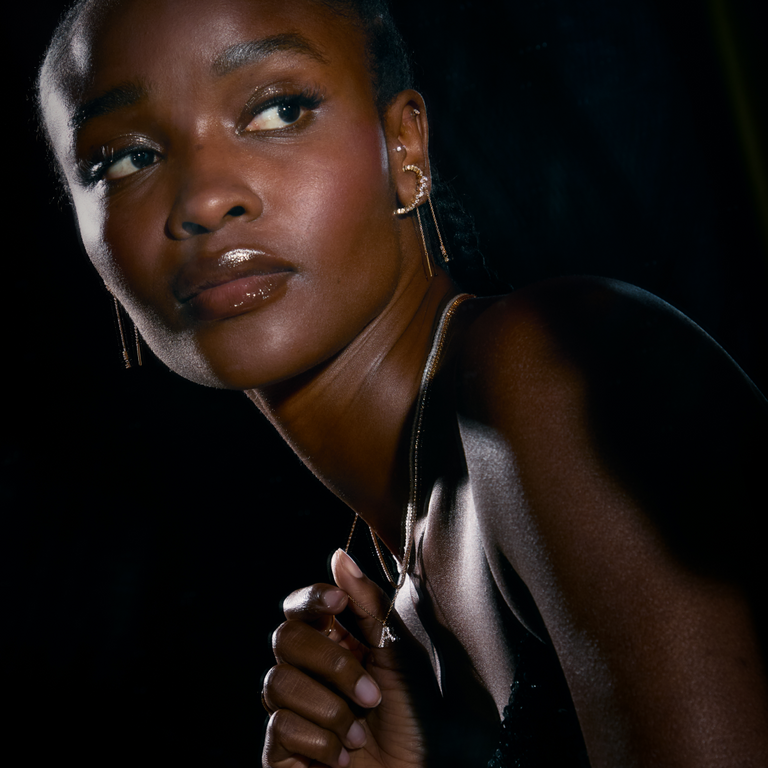 Q4_25_SG_Footer-Astrid &amp; Miyu