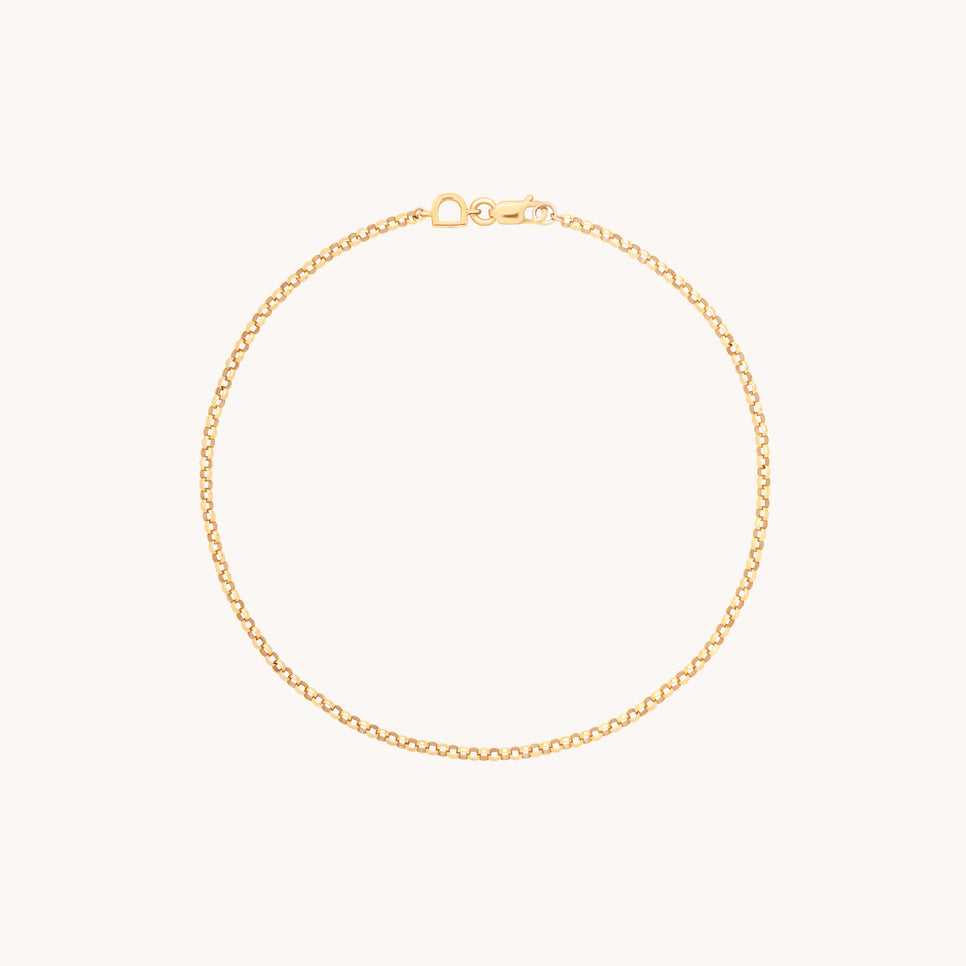 Chelsea Story Chain Bracelet in Solid Gold-Astrid &amp; Miyu