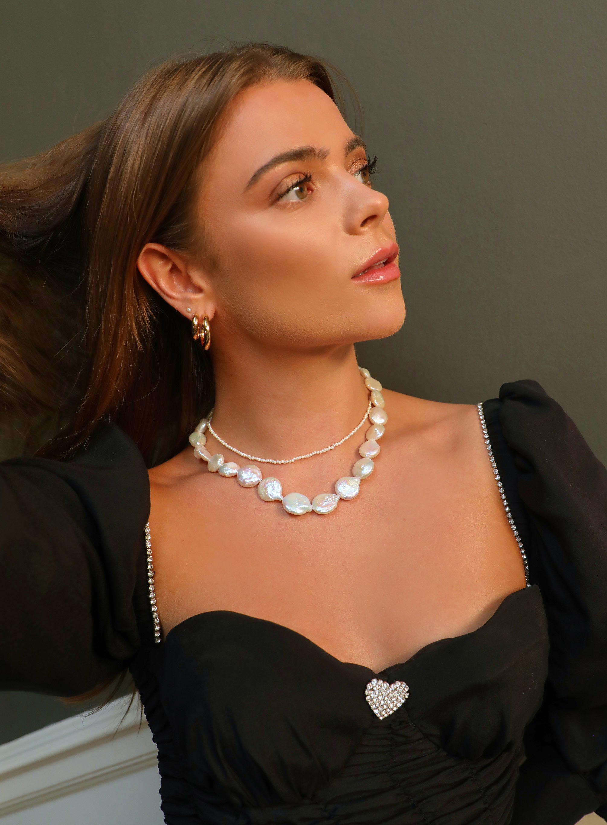 graphics8_3b2a240a-8eb6-4390-aca0-917bf1159210-Astrid &amp; Miyu