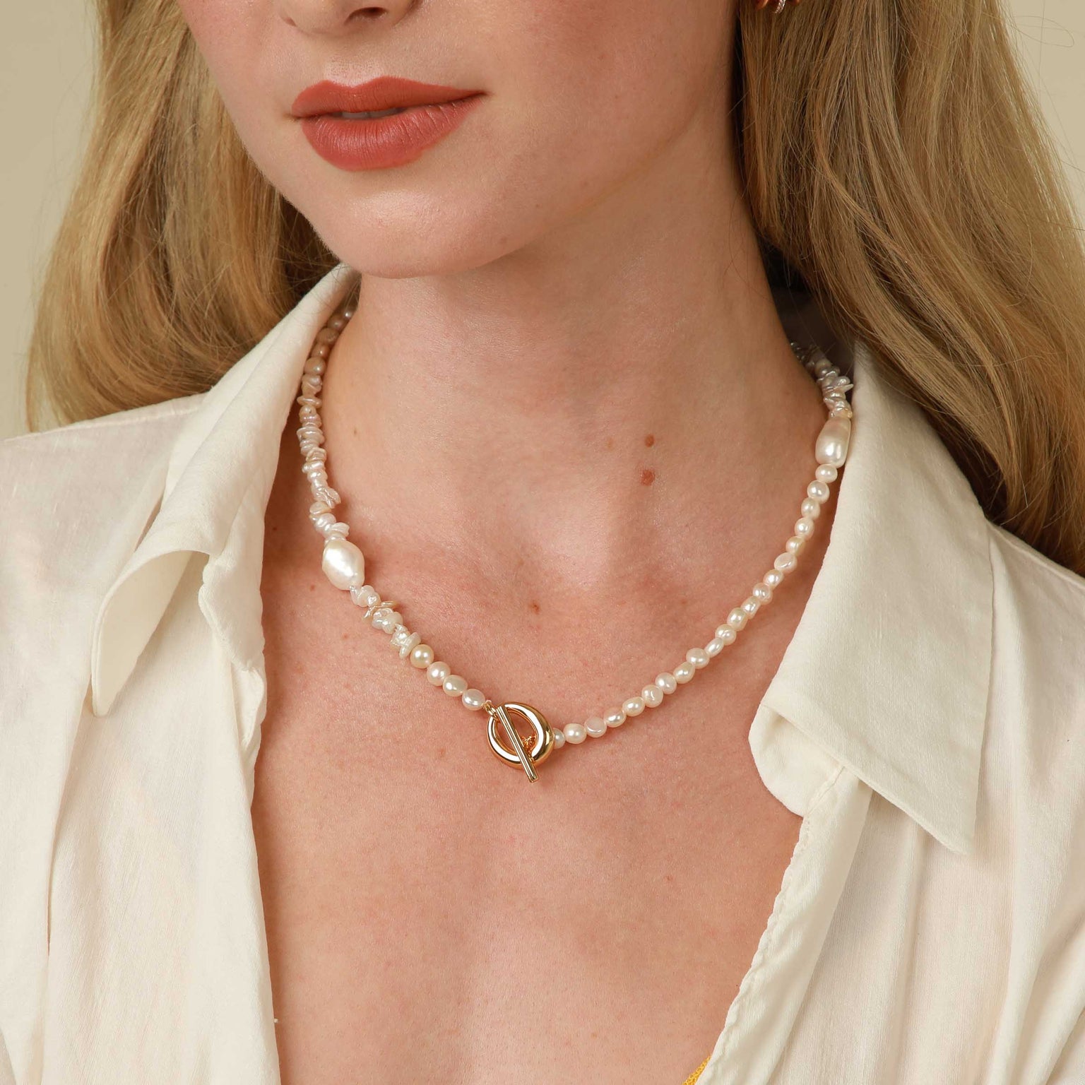 Serenity Pearl Beaded T-Bar Necklace in Gold worn
