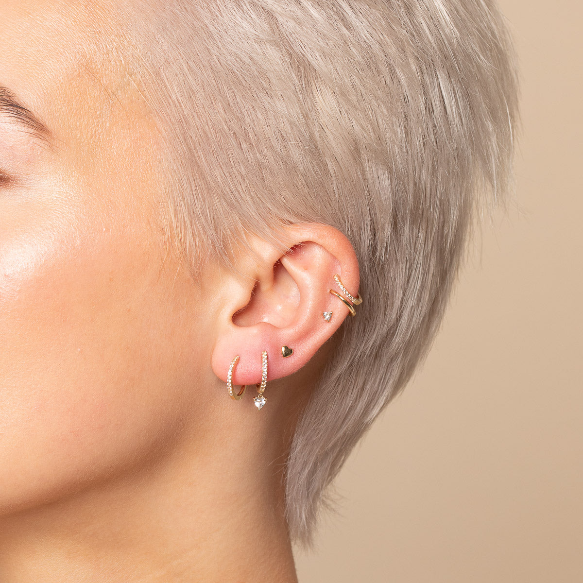 Conch Piercing Jewellery - Heart Gem Piercing Stud in Solid Gold - - Astrid &amp; Miyu