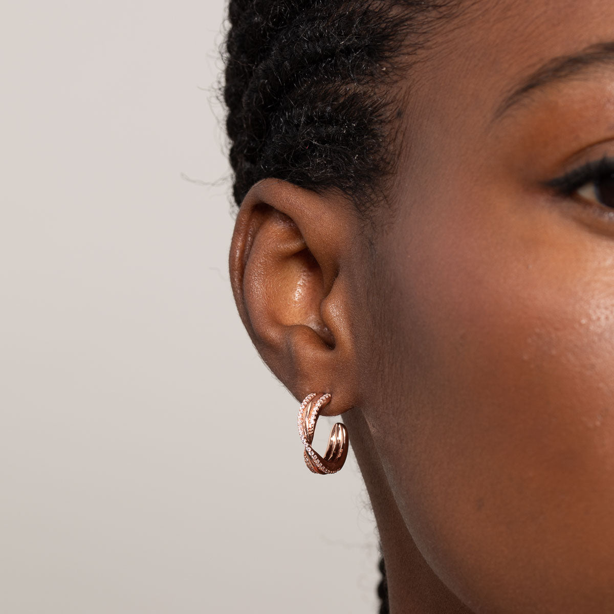 18k Rose Gold Plated Jewellery - Twist Pavé Hoops in Rose Gold - Hoop Earrings - Astrid &amp; Miyu