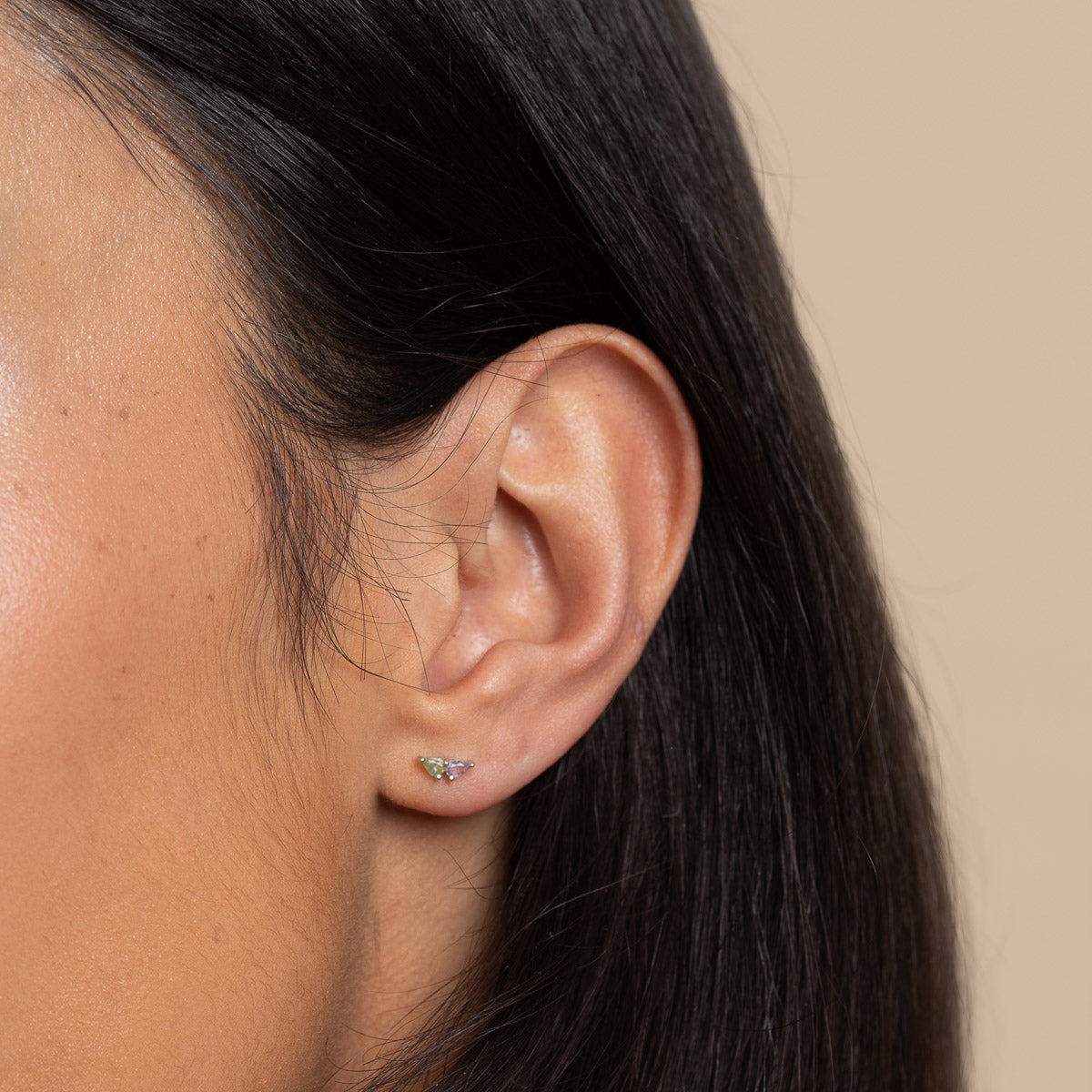 February Amethyst - Olivine & Amethyst Barbell in Silver - Barbell Earring - Astrid &amp; Miyu