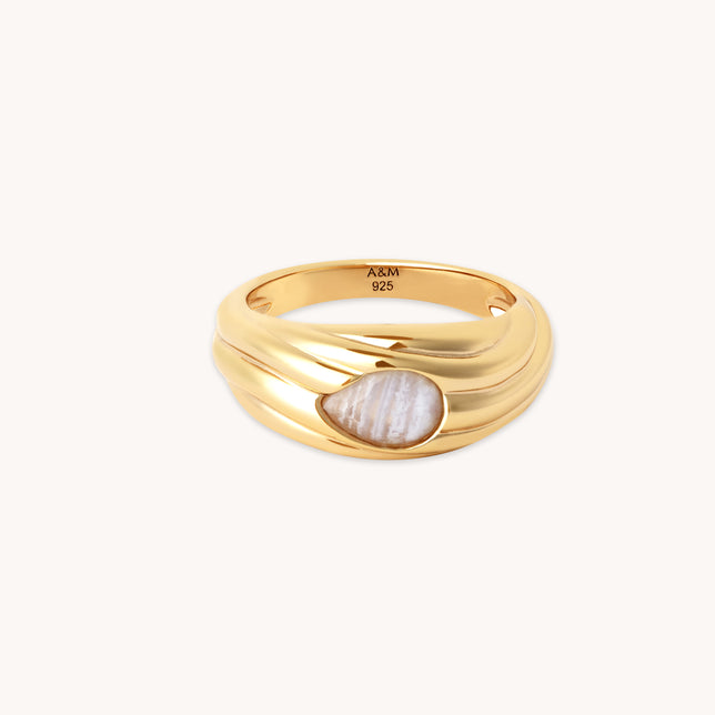 Agate Wave Dome Ring in Gold