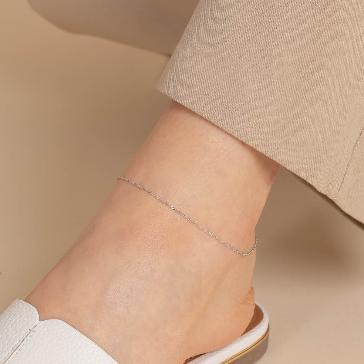 Astrid 9k White Gold Chain Anklet Astrid Miyu Anklets