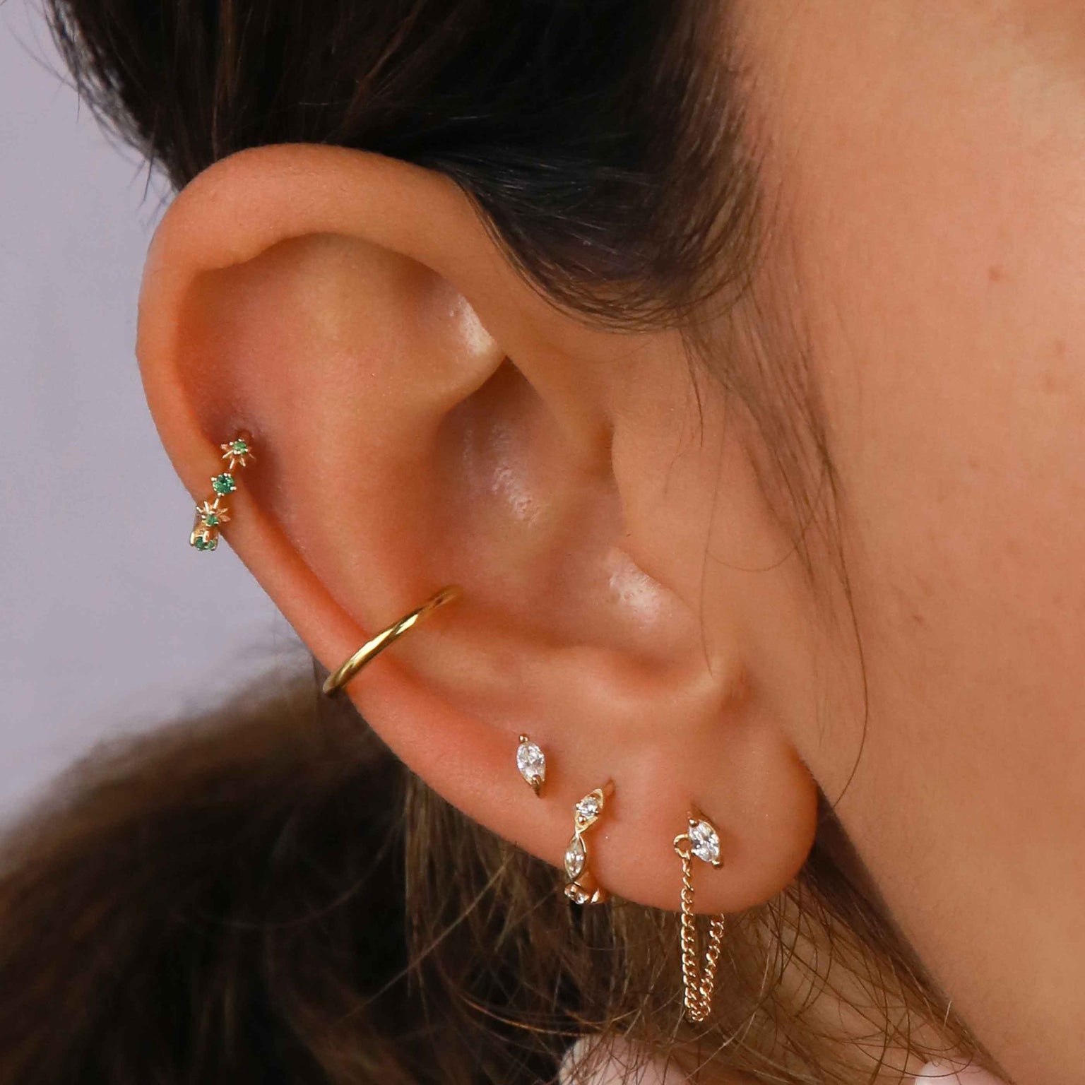 Gold Hoops - Cosmic Emerald Hoop 6.5mm in Gold - Clicker - Astrid &amp; Miyu