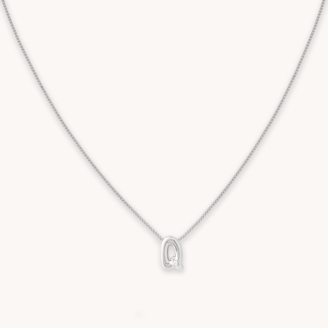 Q Initial Pendant Necklace in Silver