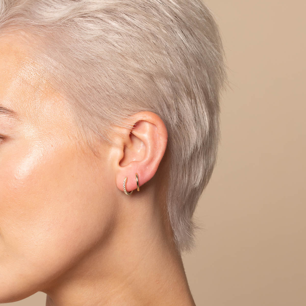 Earrings - Simple Piercing Hoop in Solid Gold - Piercing Hoop - Astrid &amp; Miyu