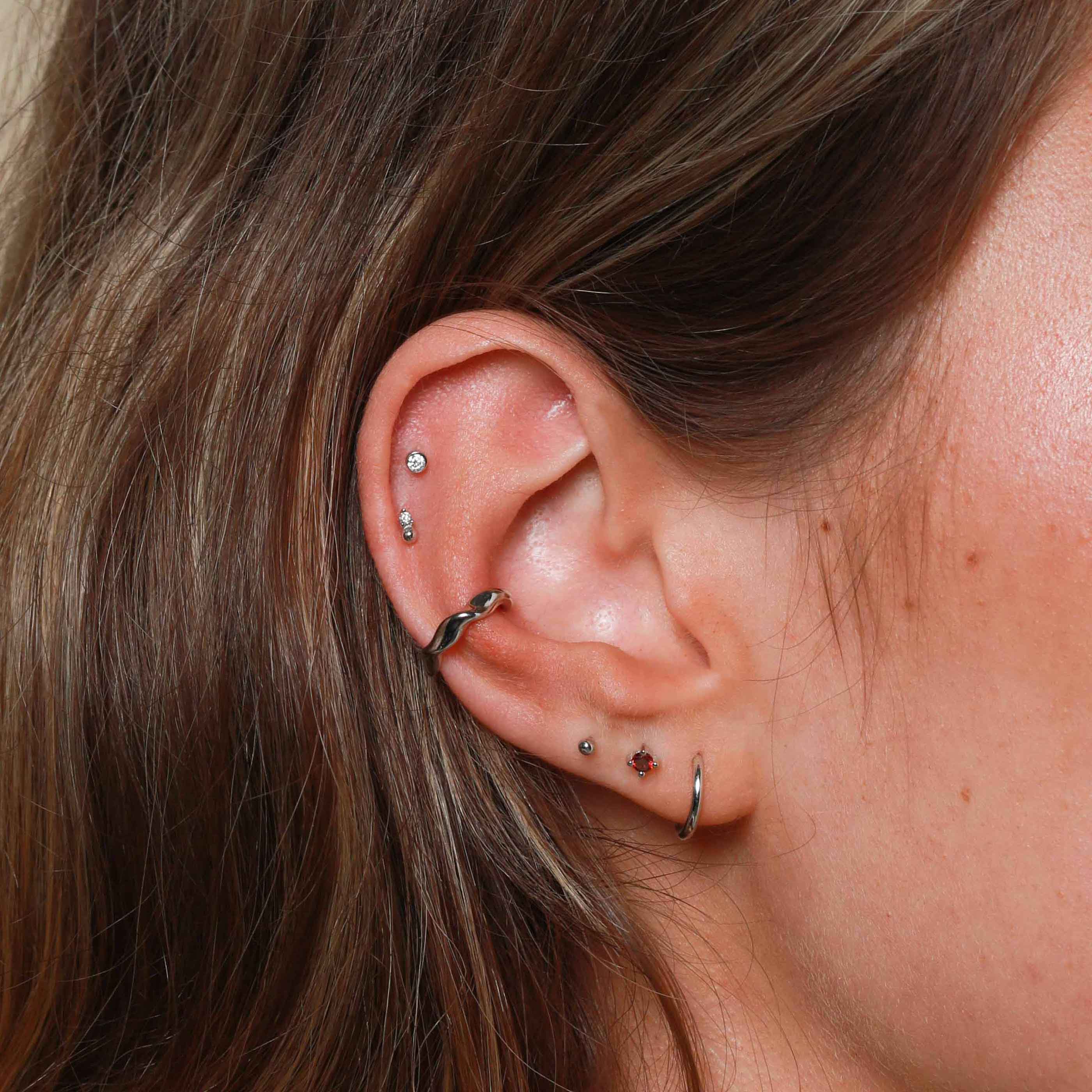 Earrings - Small Ball Stud Earrings in Solid White Gold - Stud Earrings - Astrid &amp; Miyu