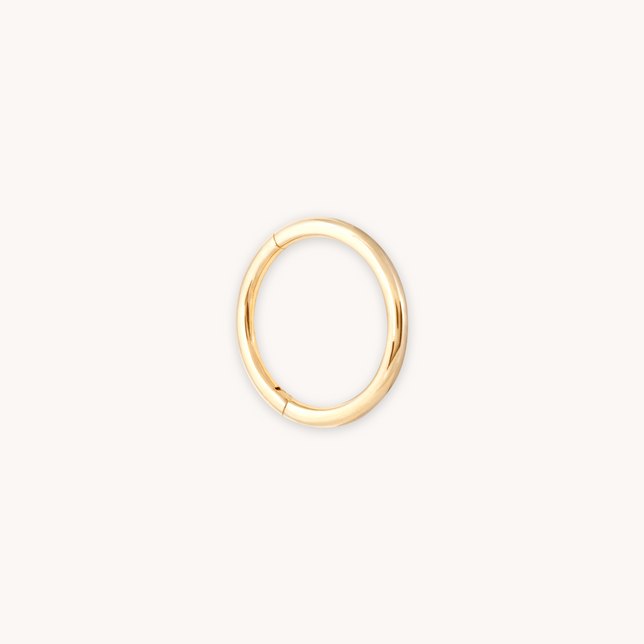 SOLID GOLD SIMPLE PIERCING HOOP cut out